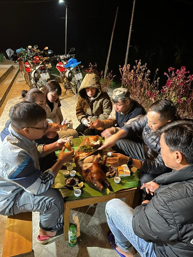 Hoang Nam Homestay Quan Ba Esterno foto