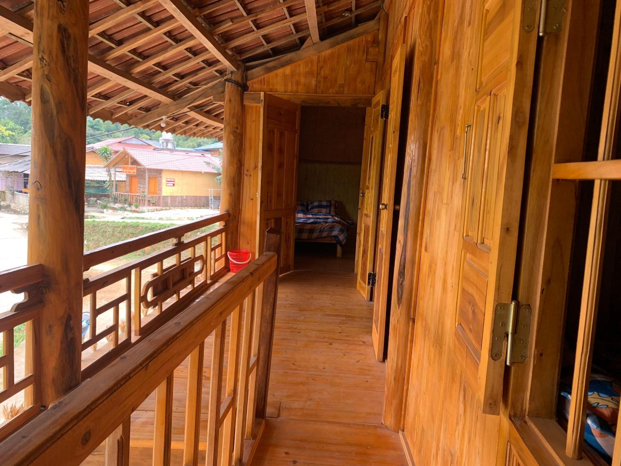 Hoang Nam Homestay Quan Ba Esterno foto